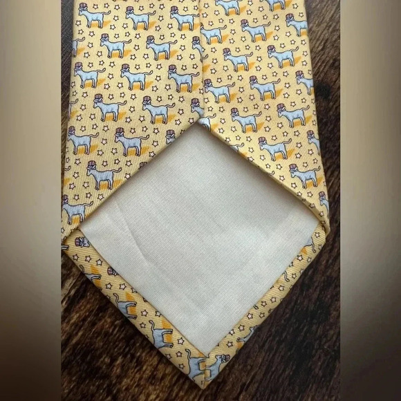 Vineyard Vines | Patriotic donkey silk tie. - Picture 7 of 11